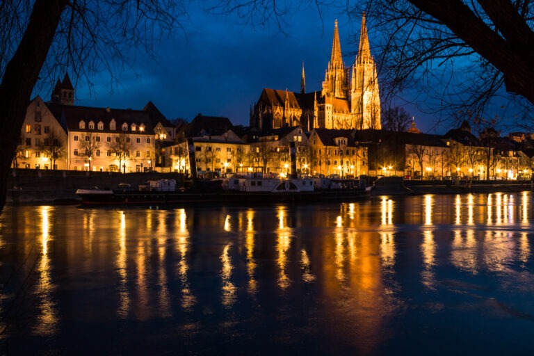 Mehr über den Artikel erfahren Grüße aus Regensburg